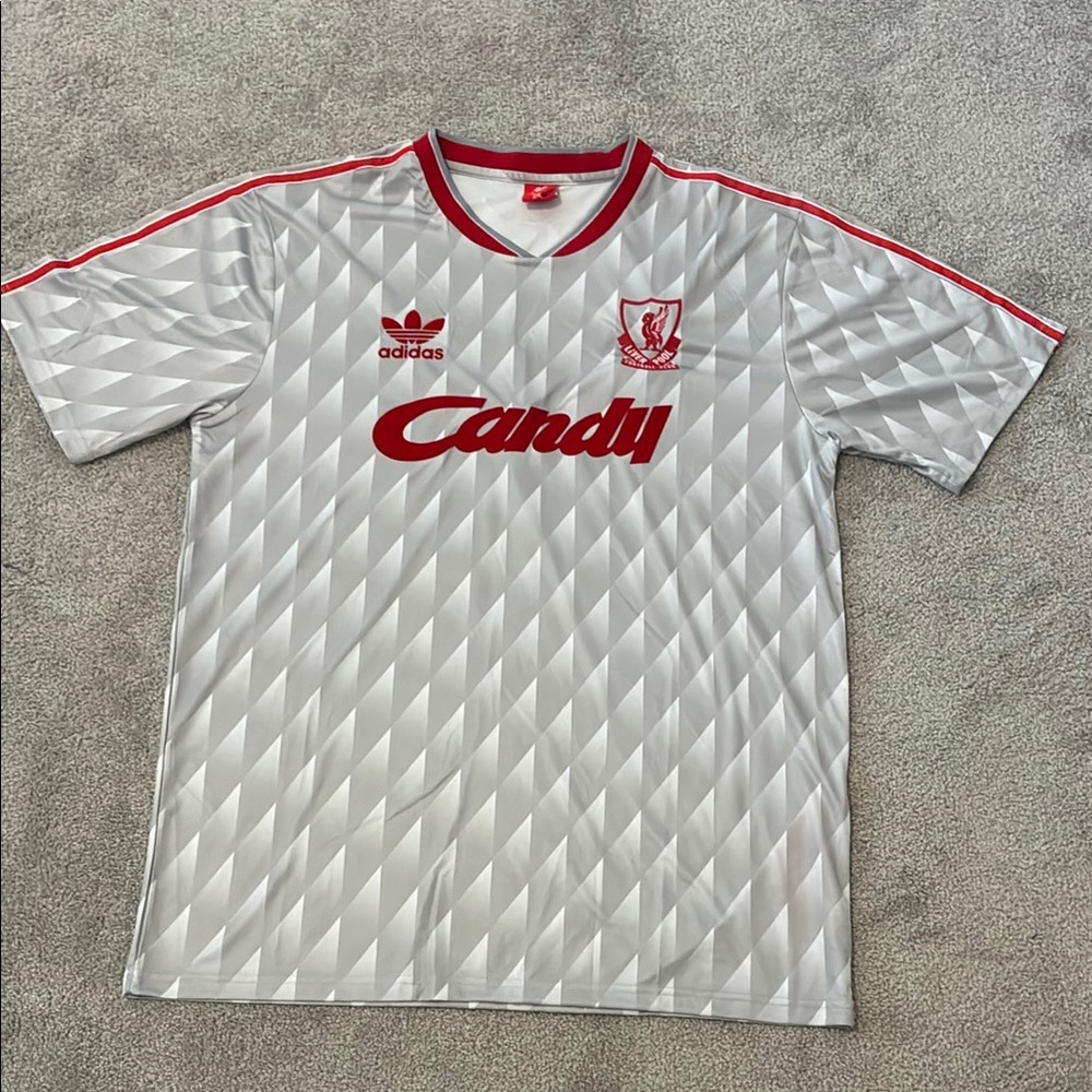 Source Unknown Gray and Red Jersey with Geometric Pattern